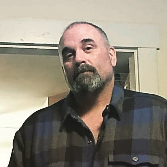 Meet your Posher, Gary - Picture 1 of 1